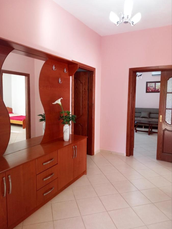 Eli's Sarandë